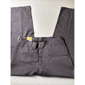 Men’s Lee Thin Gray Chinos Size 36 X 32 NWT Lightweight Relaxed Stain Resistant